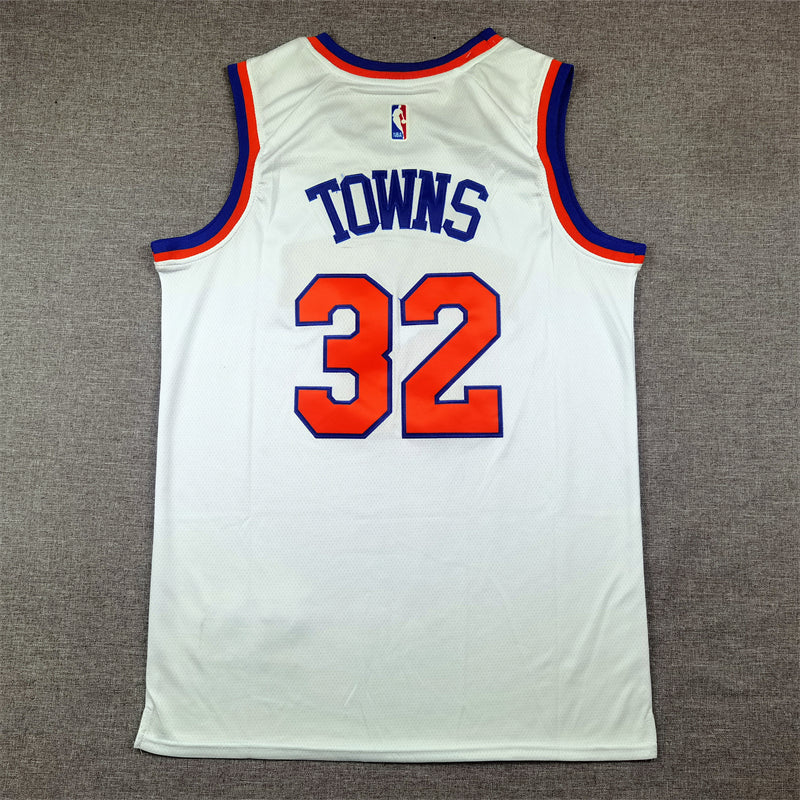 Men's New York Knicks #32 Karl-Anthony Towns White Swingman Jersey - Association Edition