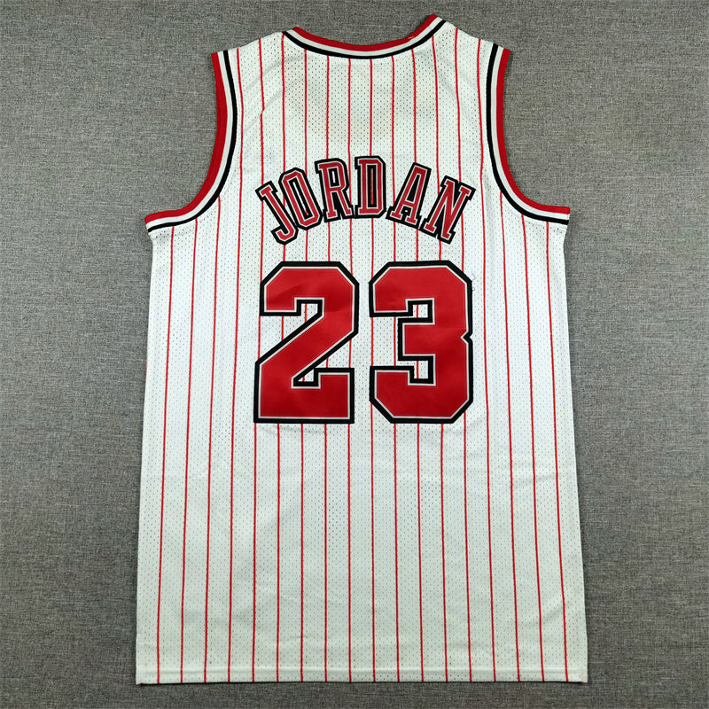 Men's Chicago Bulls #23 Michael Jordan White 1995-96 Hardwood Classics Swingman Jersey