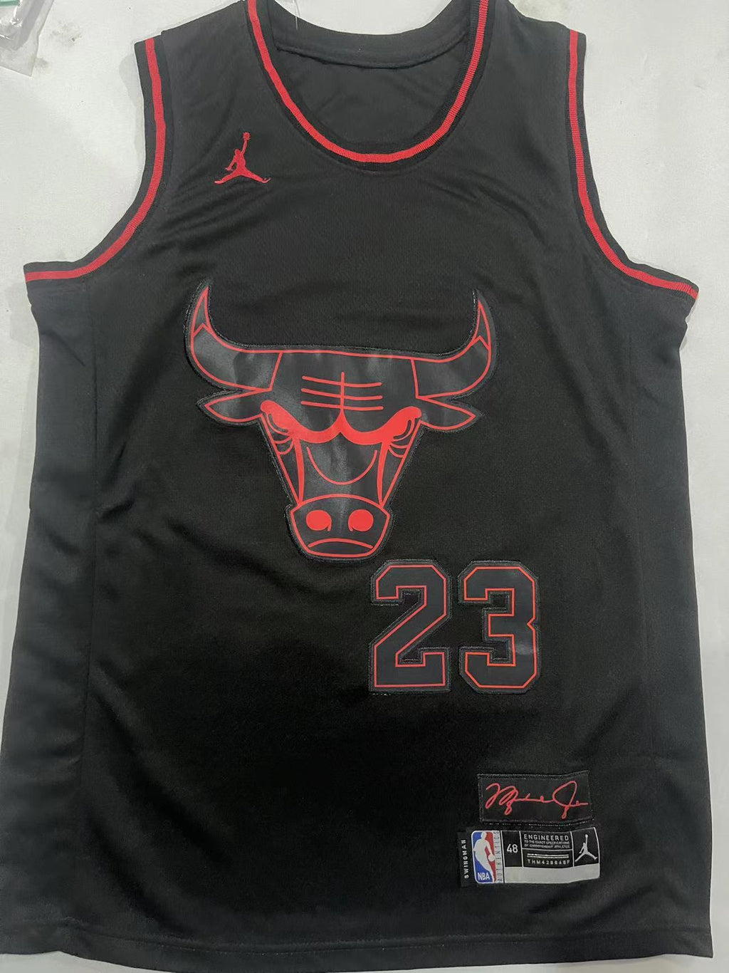 Michael Jordan Chicago Bulls Men's #23 Classics Swingman Jersey - Black